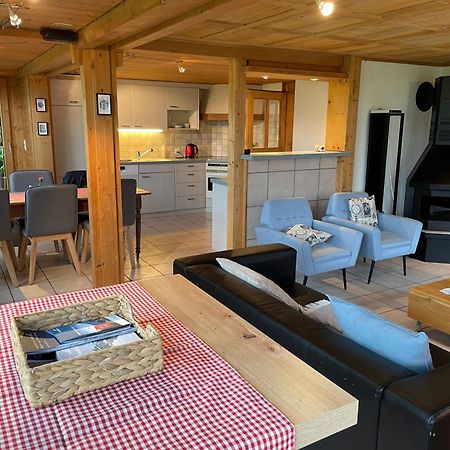 Edelweiss 4 Zi Ferienwohnung In Landhaus Frutigen Exterior photo